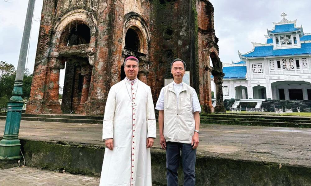 Un Encuentro Con lo Sagrado: Una Peregrinación al Sudeste Asiático