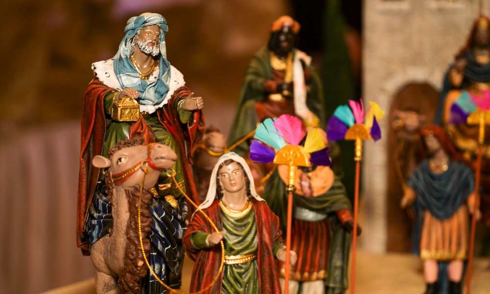 Three Kings Nativity Diorama