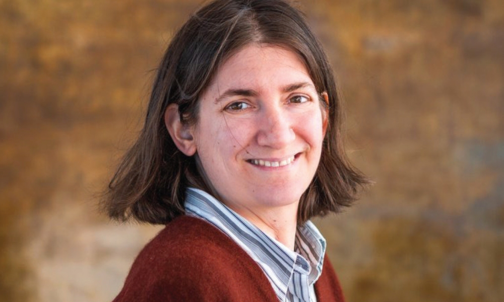 Accompanying Gay Catholics with Eve Tushnet Spanish