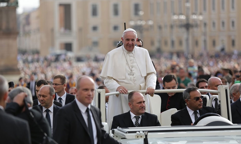 First pope of the Americas 2